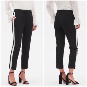 Banana Republic Avery Fit Straight Leg Mid-Rise Ankle Cut Pants Short